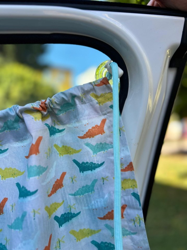 El Yapımı Bebek Güneş Perdesi - Görsel 2