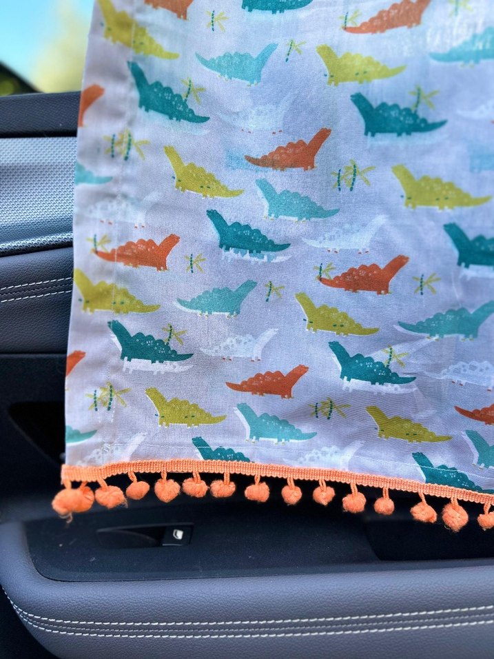 El Yapımı Bebek Güneş Perdesi - Görsel 3