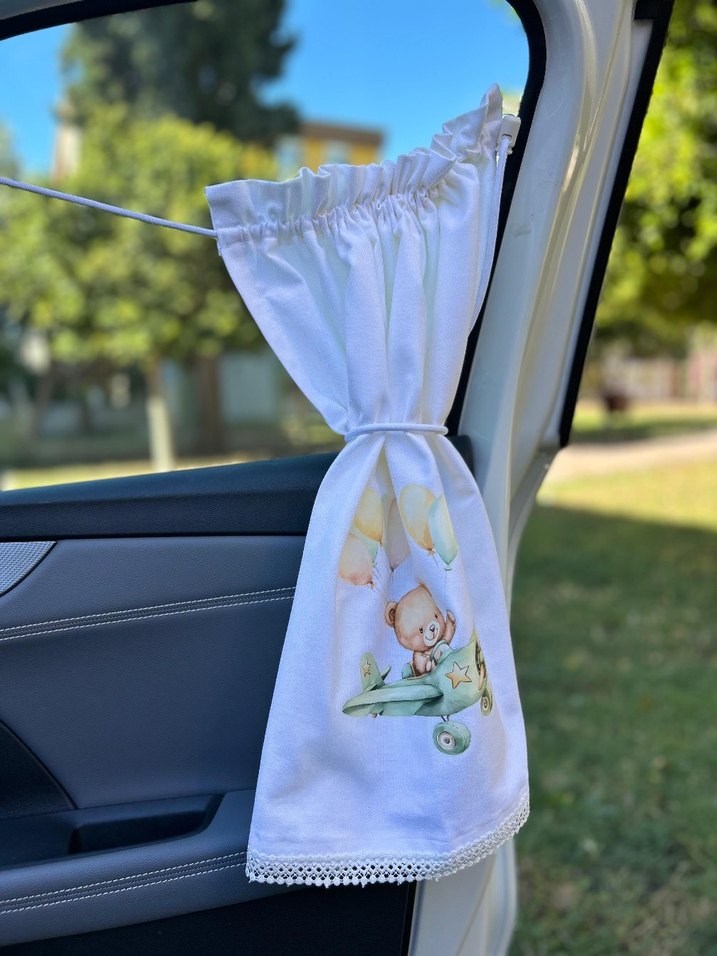 El Yapımı Bebek Güneş Perdesi - Görsel 4