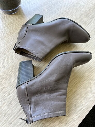 38 Beden gri Renk Nine west bayan bot