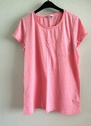 Pembe t shirt