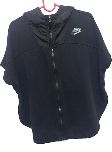 Nike yelek