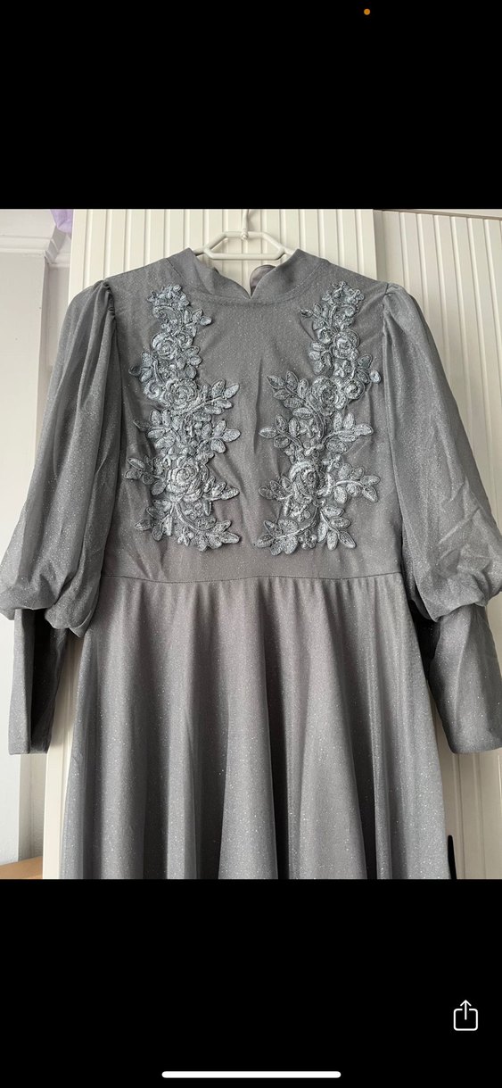Drapeli Nakışlı Gri Vintage Uzun Abiye Elbise - Görsel 2