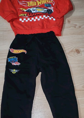 24-36 Ay Beden siyah Renk Hot Wheels Baskılı Erkek Eşofman Takımı