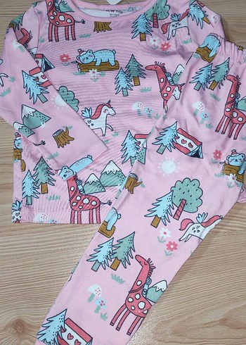 Kız Çocuk Pembe Desenli Pijama Takımı