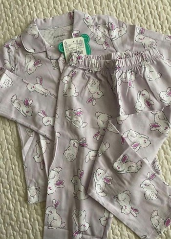 LC Waikiki Kız Çocuk Tavşan Baskılı Pijama