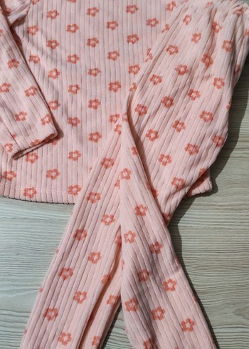Pembe Çiçek Desenli Bebek Kız Pijama Takımı - Görsel 2