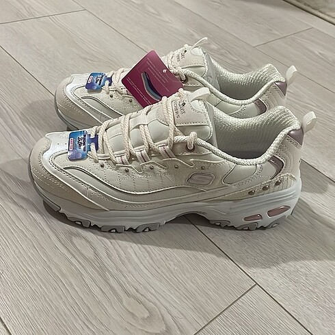 38 Beden beyaz Renk Skechers Dlites Kadın Spor Ayakkabı