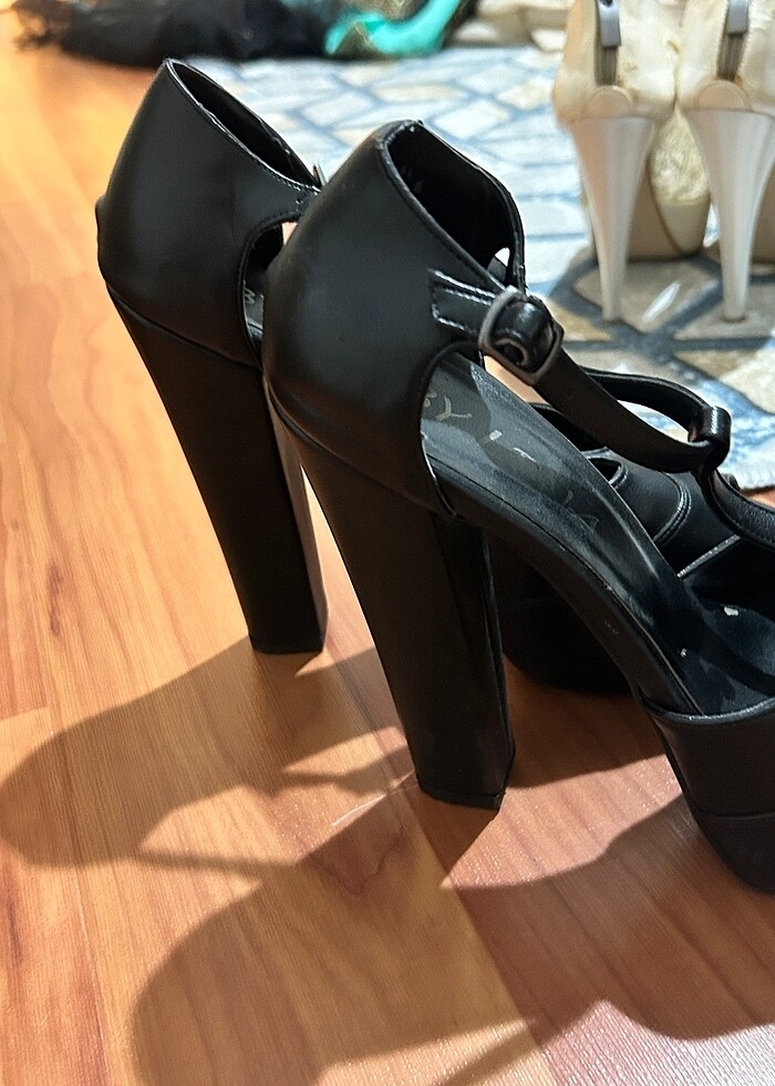 kadın ayakkabı - Görsel 2