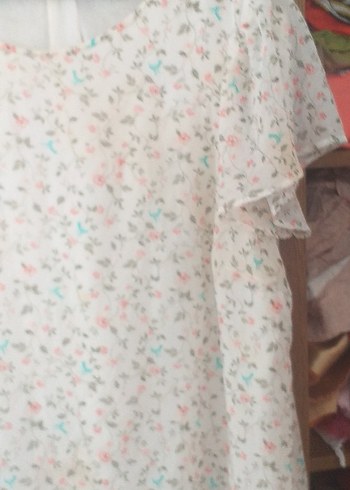 Diğer Dantel Detaylı Pastel Desenli Kadın Bluz