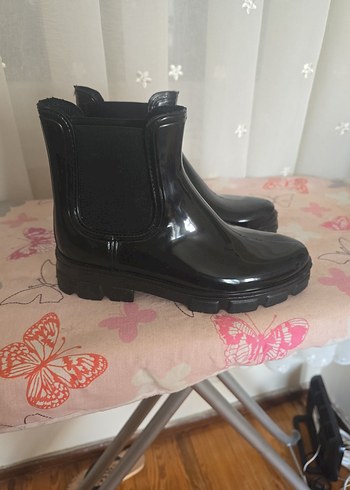 Siyah Kadın Yağmur Botu - Görsel 3