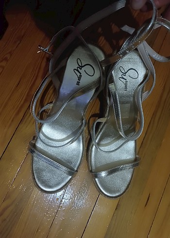 Altin rengi Kadın Dolgu Topuk deri Sandalet - Görsel 6