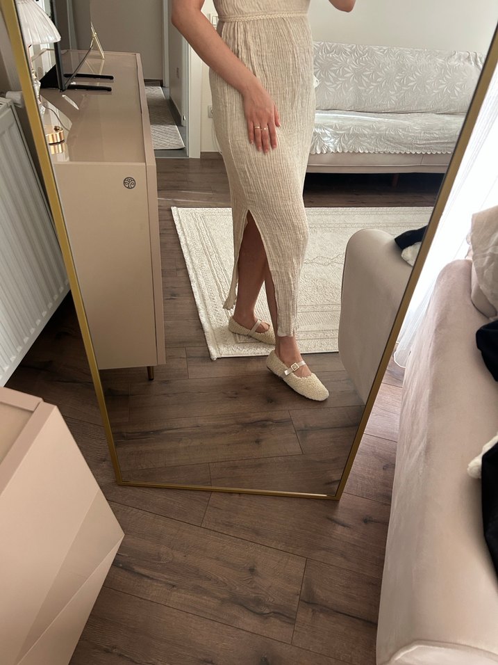 Bej Keten V Yaka Uzun Elbise - Görsel 3