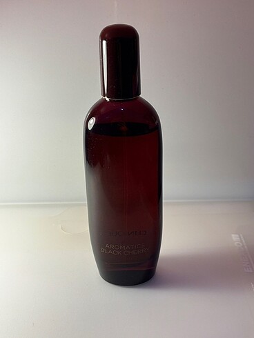 Clinique Aromatics Black Cherry