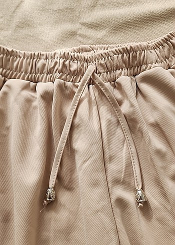 Bej Kadın Rahat Kesim Midi Kumaş Pantolon - Görsel 2