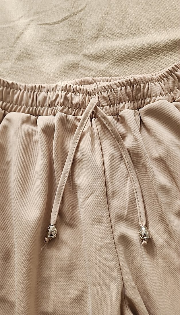 Bej Kadın Rahat Kesim Midi Kumaş Pantolon - Görsel 2