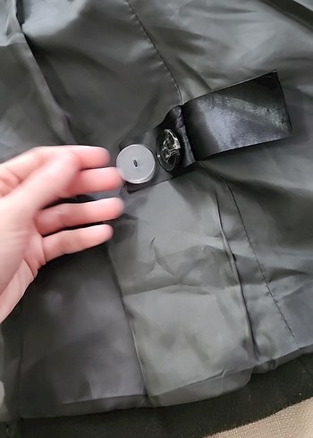 Çift Düğmeli Koyu Yeşil Kaban - Görsel 2