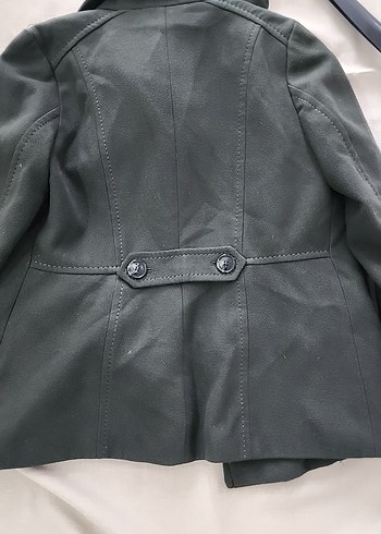 Çift Düğmeli Koyu Yeşil Kaban - Görsel 4