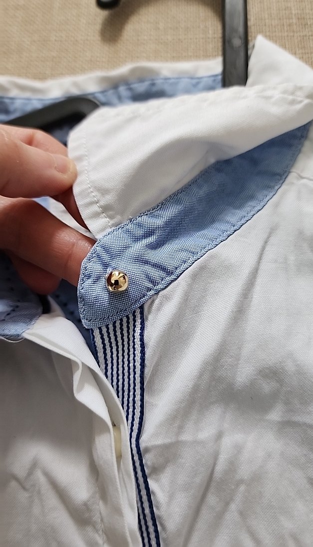 Düğmeli Uzun Kollu Beyaz Kadın Gömlek - Görsel 3