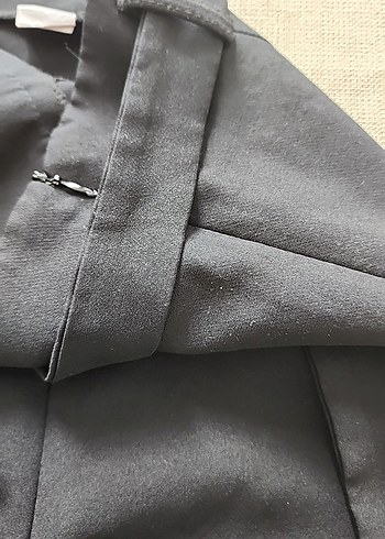 siyah Kemerli Kadın Kumaş Pantolon - Görsel 2