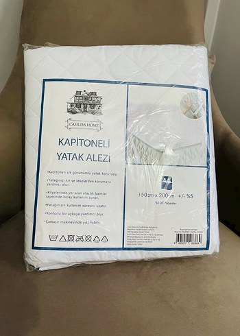 Kapitoneli Baskılı Beyaz Yatak Alezi 150x200 cm