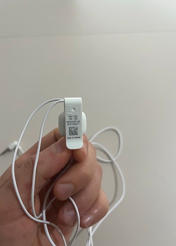 Beyaz Kablolu Kulaklık - Görsel 2