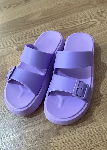 Çift Bantlı Terlik - Görsel 2