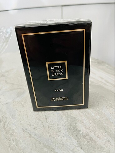 LITTLE BLACK DRESS