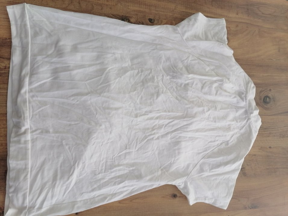 Beyaz V Yakalı Hamile Kısa Kollu Tişört - Görsel 4