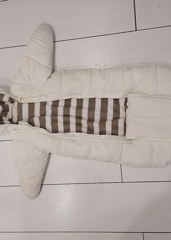 Kürk Detaylı Beyaz Bebek Kış Tulumu - Görsel 2