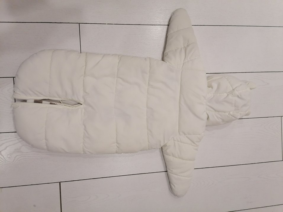 Kürk Detaylı Beyaz Bebek Kış Tulumu - Görsel 4