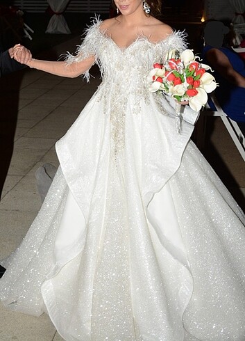 Kasnak işlemeli gelinlik - Görsel 2