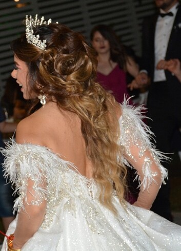 Kasnak işlemeli gelinlik - Görsel 4