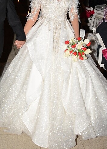 Kasnak işlemeli gelinlik - Görsel 8