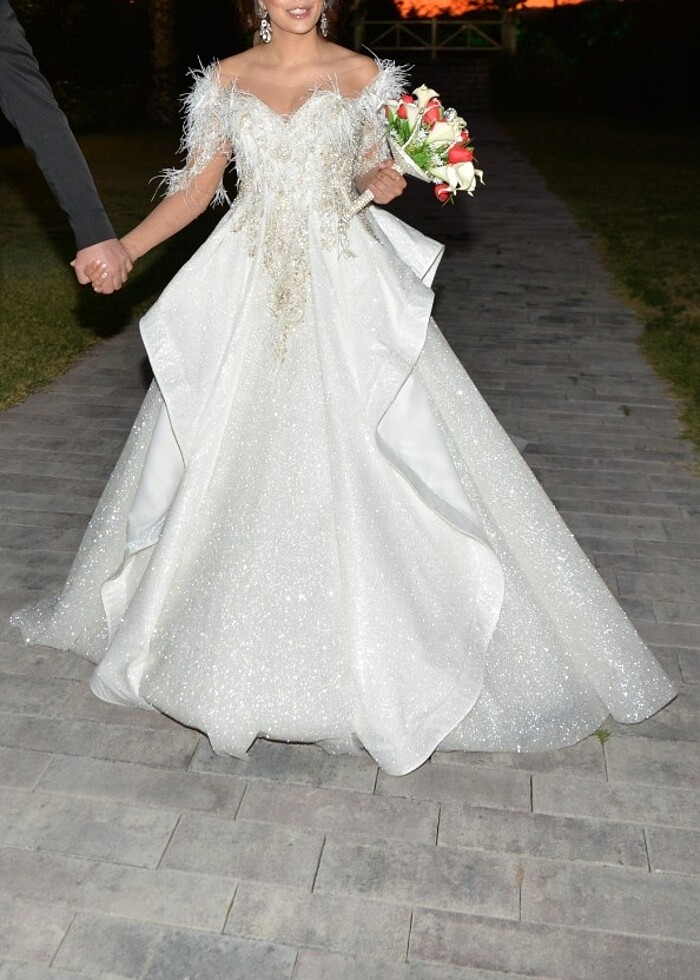 Kasnak işlemeli gelinlik - Görsel 5