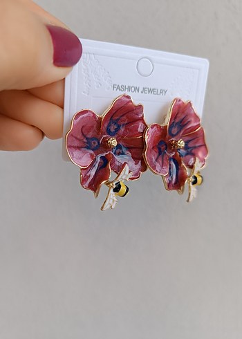 Bordo Çiçekli Boncuklu Küpe - Görsel 2