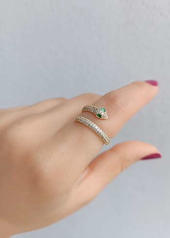 Payetli Yılan Desenli Altın Renk Kadın Yüzük - Görsel 4