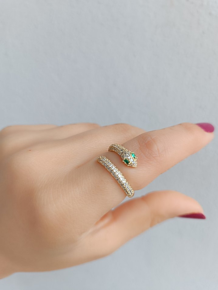 Payetli Yılan Desenli Altın Renk Kadın Yüzük - Görsel 3