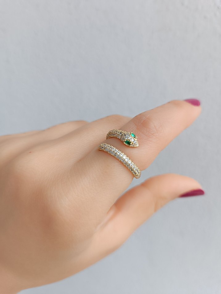 Payetli Yılan Desenli Altın Renk Kadın Yüzük - Görsel 4