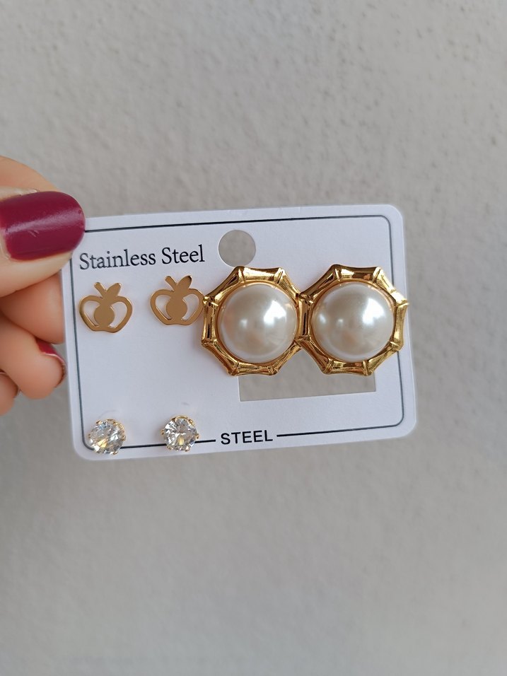 Altın Renkli coklu celik Küpeler - Görsel 3