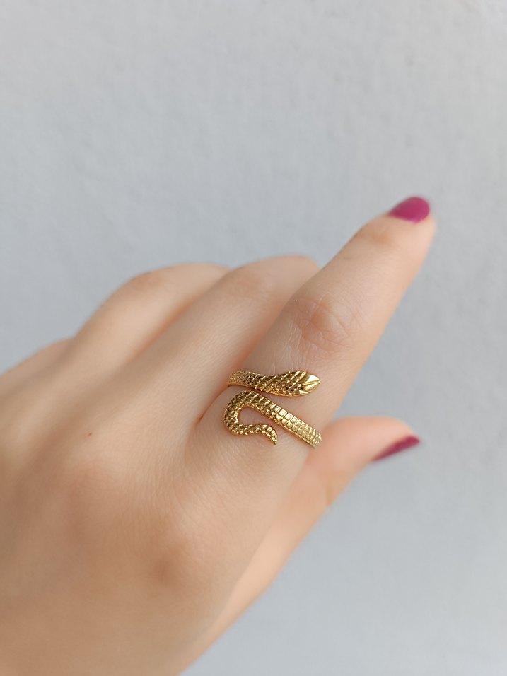 Altın Renkli Yılan Desenli Yüzük - Görsel 3