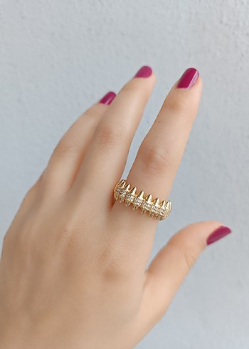 Taş islemeli Altın renkYüzük - Görsel 2