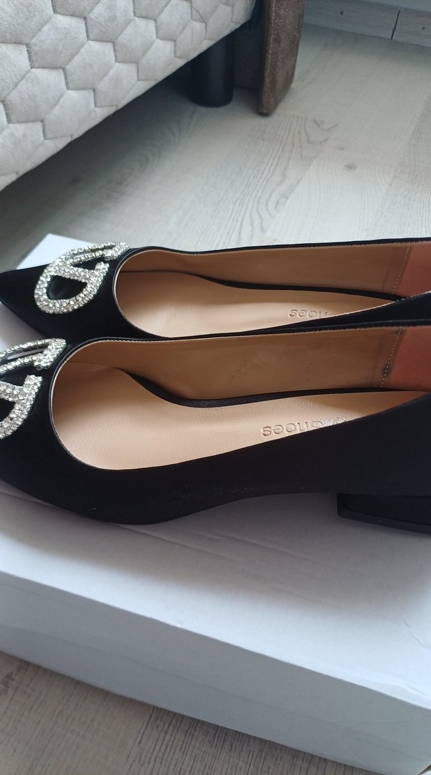 Siyah Süet Taşlı Tokalı Topuklu Kadın Ayakkabı - Görsel 3