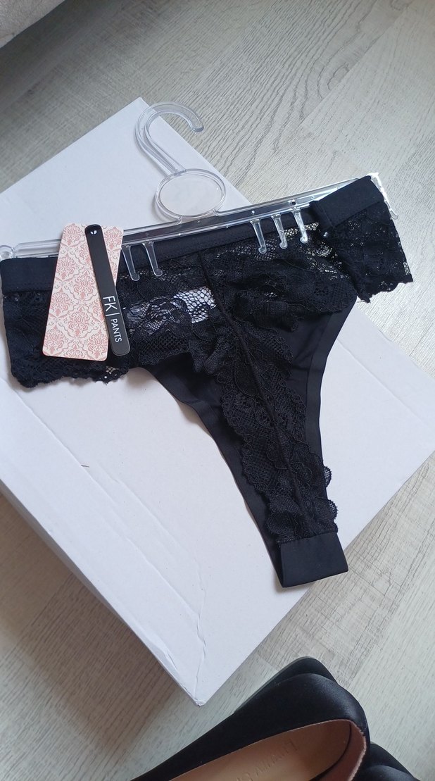 Siyah Dantel Detaylı Midi Biker Külot - Görsel 2