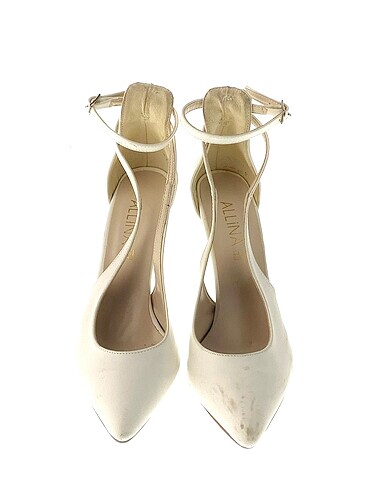 39 Beden Vintage Love Stiletto %70 İndirimli.