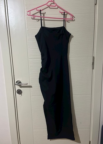 Siyah İnce Askılı Uzun Elbise - Görsel 2