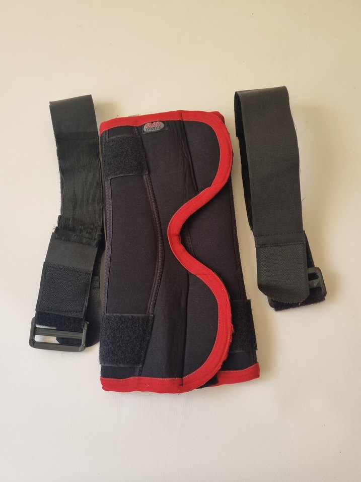 Aurafix Menteşeli Açık Dizlik - Kırmızı Siyah - Görsel 4