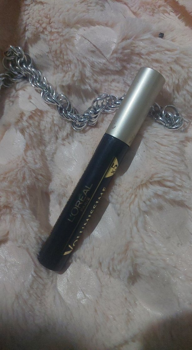 L'Oréal Siyah Parlak Maskara - Görsel 4