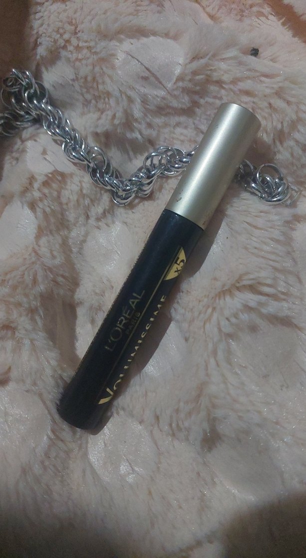 L'Oréal Siyah Parlak Maskara - Görsel 3