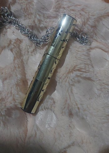 loreal Parlak Altın Renk Maskara - Görsel 2